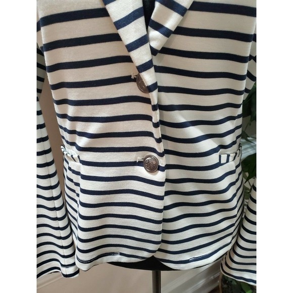 Only Women's Blue & White Two Buttons Long Sleeve Single Breasted Fitted Blazer - Picture 4 of 11